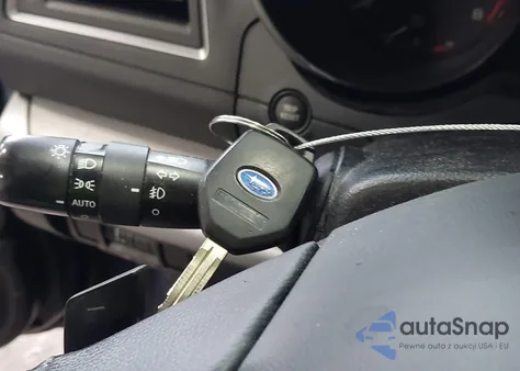 2015 Subaru Outback 2.5I Premium из США, поврежденный, VIN 4S4BSACC5F3217609